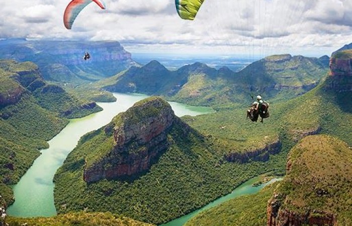 Paragliding